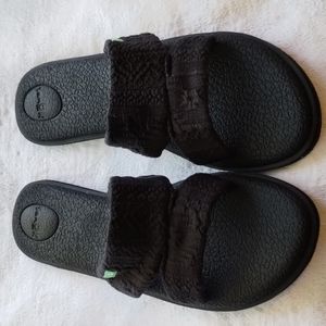 Sanuk sandals